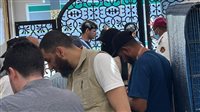 حجاج السياحة يغادرون مشعر مني متعجلين عائدين إلى مكة لتأدية طواف الوداع