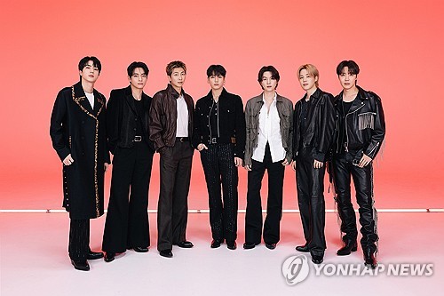 (LEAD) BTS wins top prize again at American Music Awards
