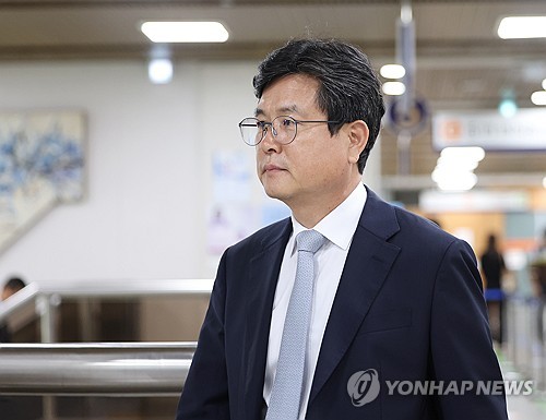 Ex-presidential secretary sentenced to 1 1/2 yrs in prison for drafting false martial law document