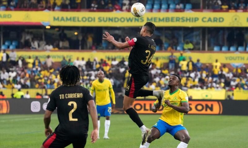دوري أبطال أفريقيا: الجيش الملكي يطمح لقلب الطاولة على صنداونز في إياب الدور النهائي