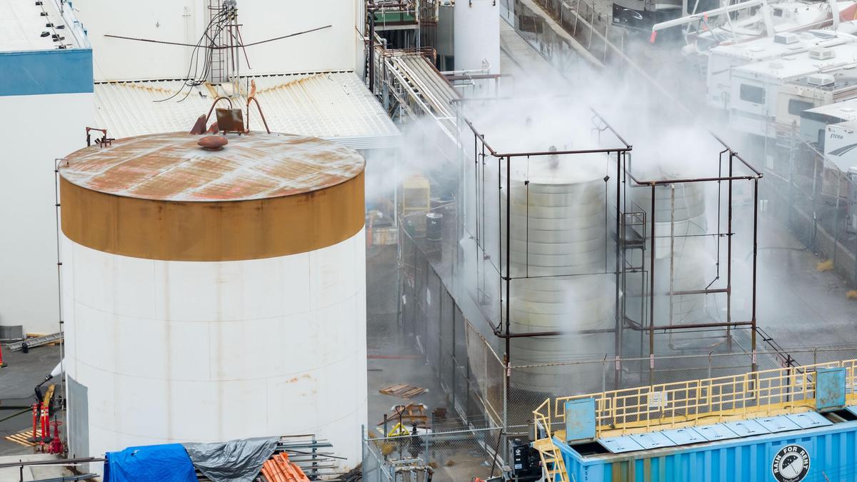 ‘Potential crack’ in California chemical tank may prevent explosion, fire official says