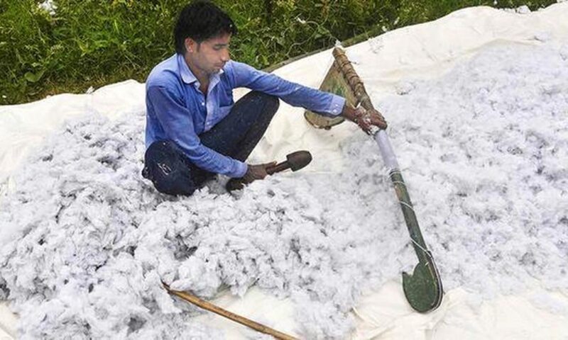 Government exempts import duty on cotton till October 30