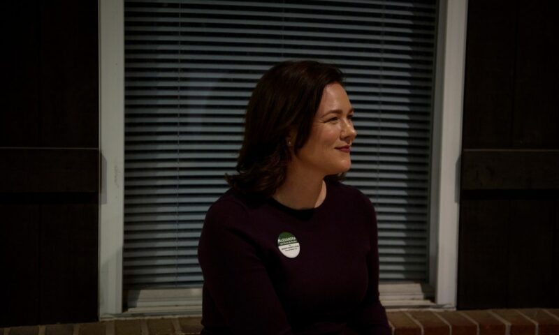 Alex Mealer wins GOP nomination for new Houston congressional district, defeating state Rep. Briscoe Cain