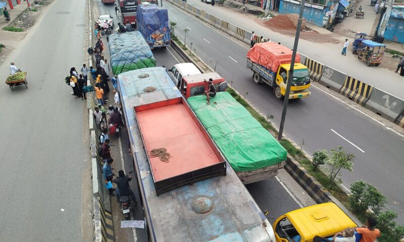 Eid travel begins, risks at 94 spots; fears of suffering due to rain and accidents