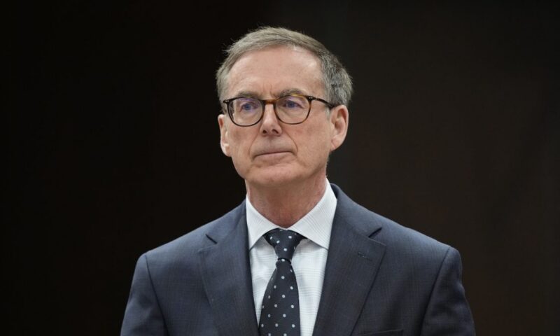 Bank of Canada says households struggling, economy vulnerable to shocks
