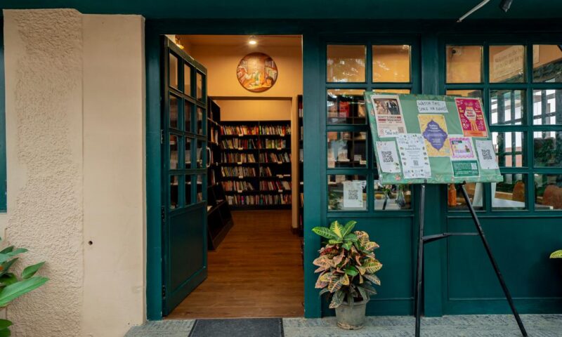 Plot twist: bookstores in India are alive