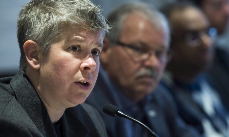Thousands of community and social workers on strike across Ontario