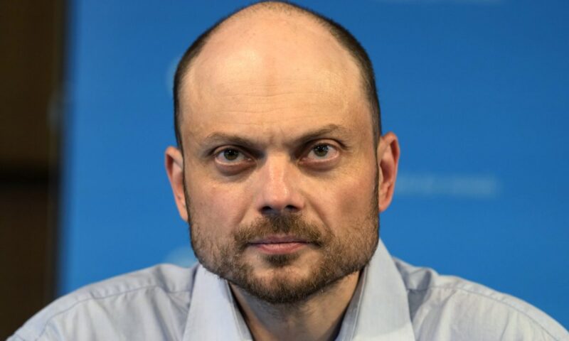 Kremlin critic says Ukraine war ‘backfiring’ on Putin as discontent grows