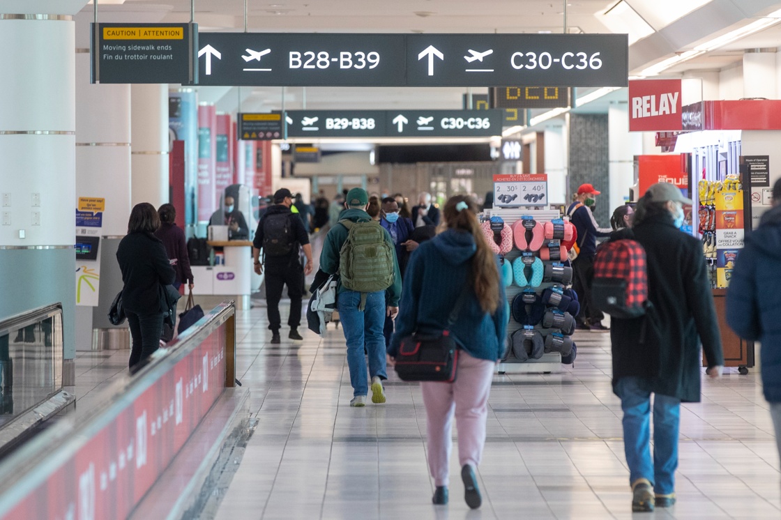 Canadian travel to U.S. tanked 24% in late 2025 from year before: data