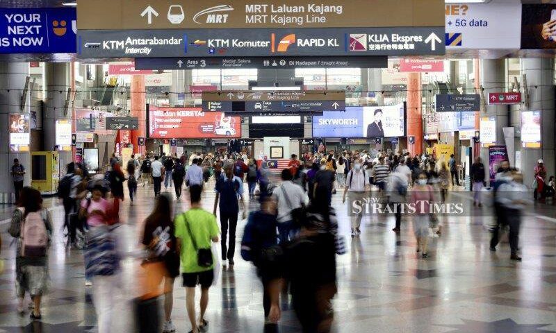 Online job market records 587,801 vacancies in Q4 2025: DOSM