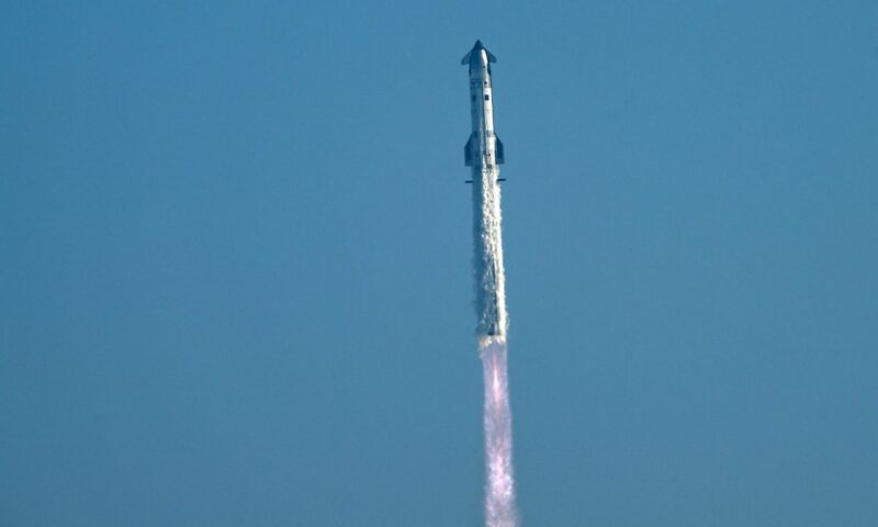 SpaceX just launched Starship V3 — its most powerful megarocket yet — into space for the 1st time in spectacular Flight 12 test (video)