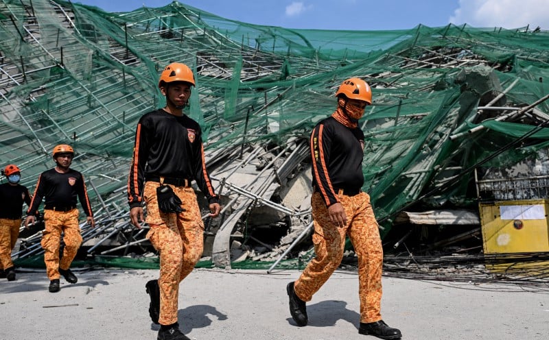Philippines ends rescue operation for 12 missing in building collapse