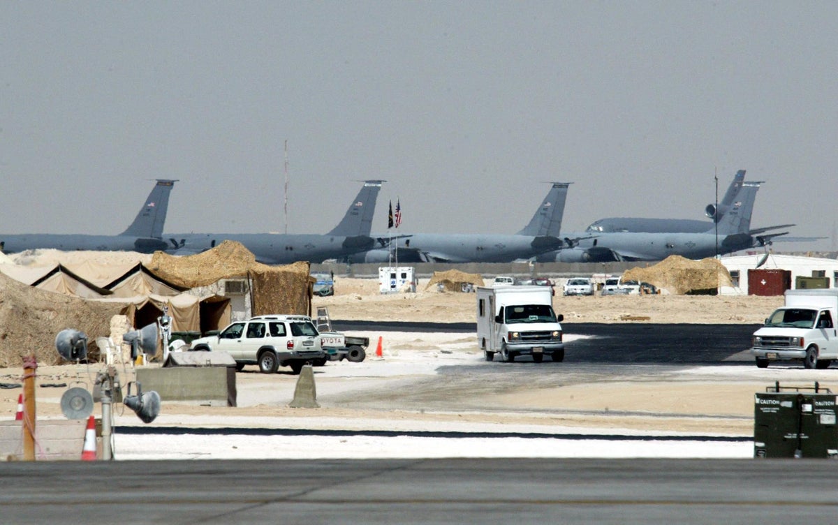 Where are US and UK military bases in the Middle East as Iran launches new strikes?