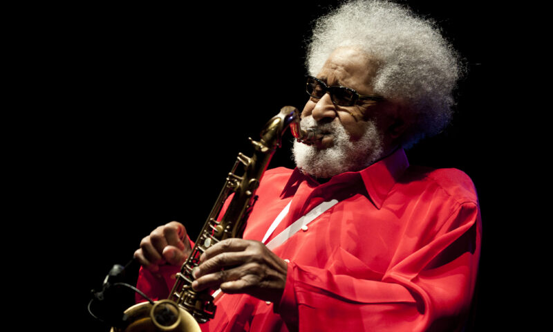 Sonny Rollins, Jazz’s ‘Saxophone Colossus,’ Dies at 95