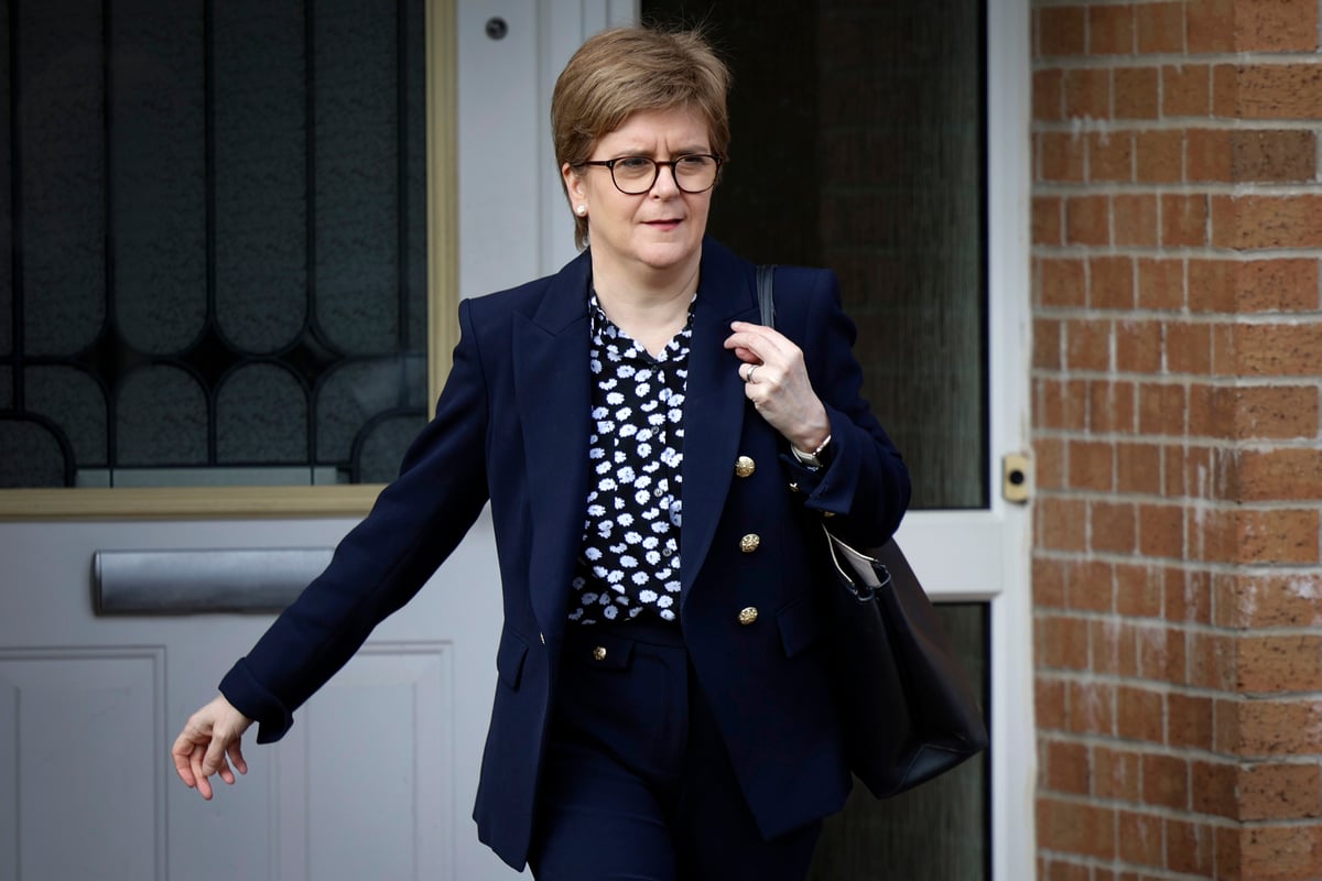Nicola Sturgeon defends ‘no comment’ police interview over Murrell fraud