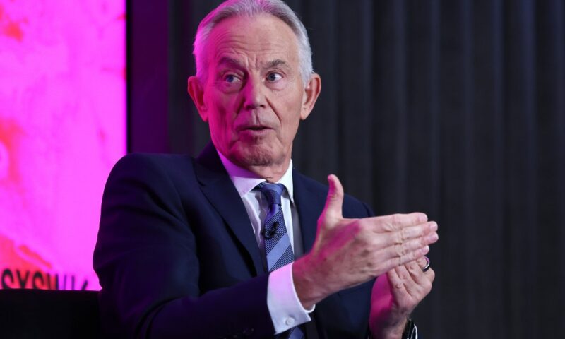 Tony Blair tells Labour to drain every drop of oil from North Sea and axe net zero targets