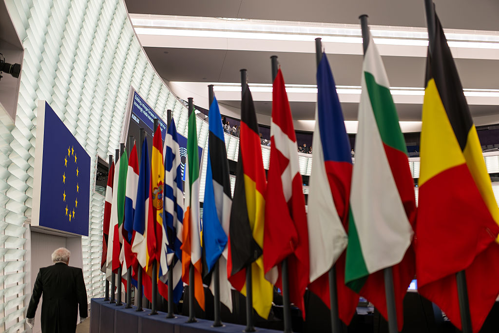 MEPs issue ‘final warning’ to Slovakia over rule of law concerns