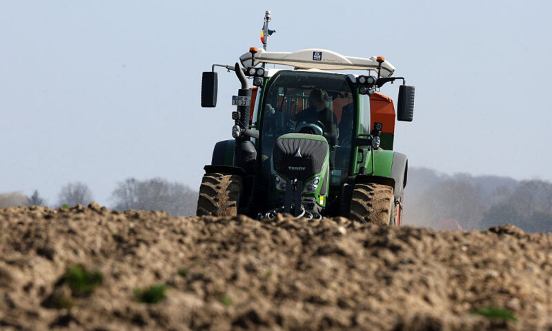 National subsidies won’t solve fertiliser crisis, EU farm ministers warn
