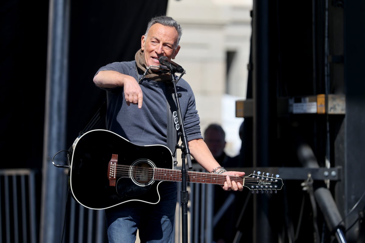 Bruce Springsteen and Tom Morello announce star-studded protest festival in latest jab at Trump