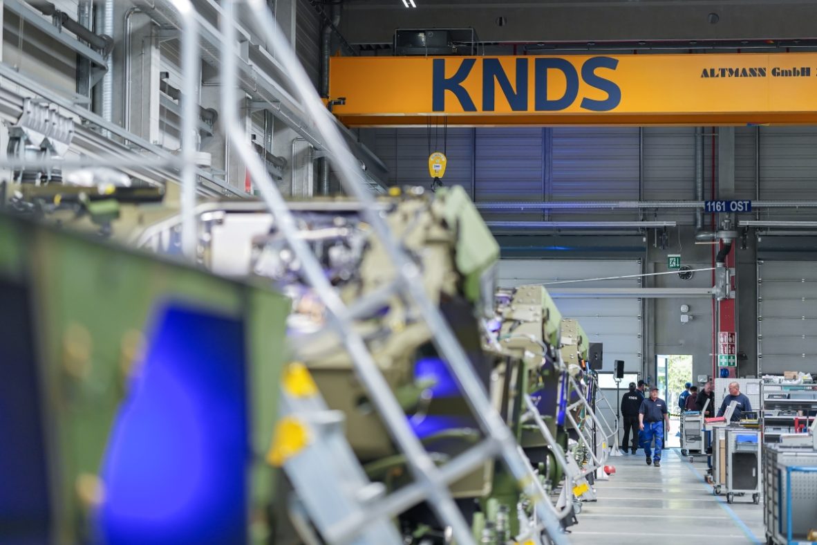 Germany eyes 40% stake in Franco-German tank manufacturer KNDS