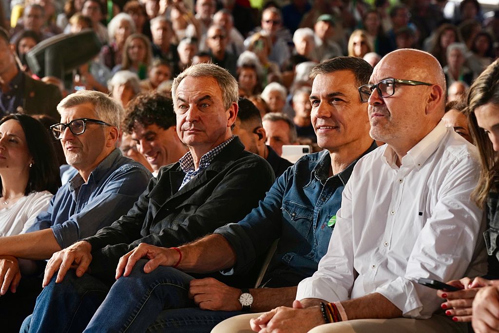 Spanish socialists ‘in shock’ after former PM faces graft allegations