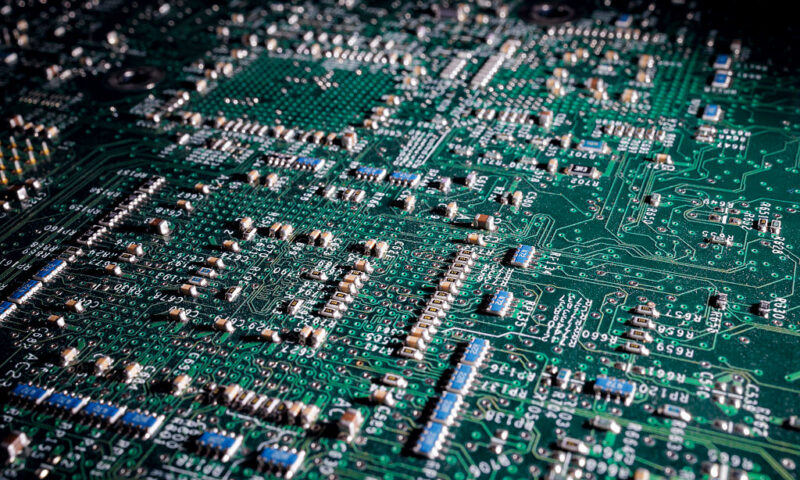 Law proposes creating EU ‘regions of excellence’ for AI chips
