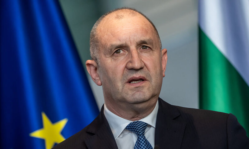 Bulgaria heads for EU deficit procedure months after euro entry