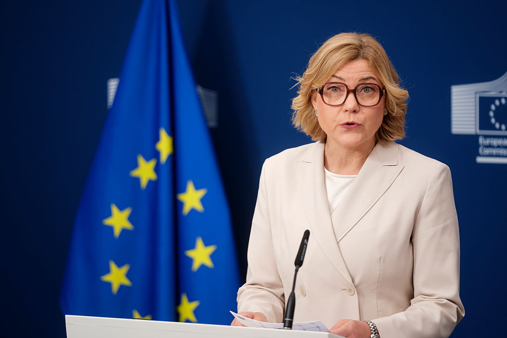 Commission hails full-stack tech sovereignty approach, document reveals