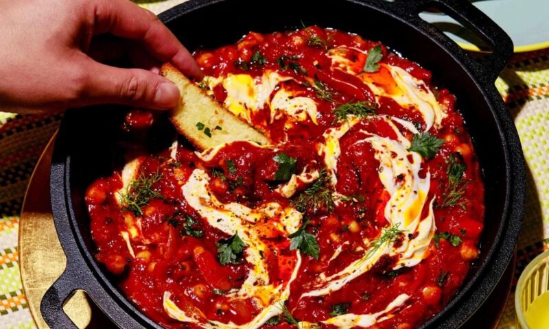 The flexible meal subscription service providing dinners for people who are too busy to cook every night (aff)
