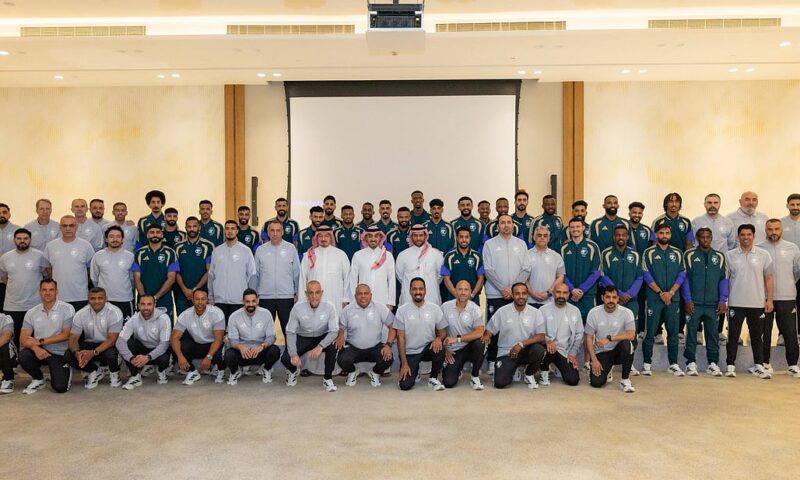 المنتخب السعودي يغادر إلى أمريكا لبدء مرحلة الإعداد لكأس العالم 2026 