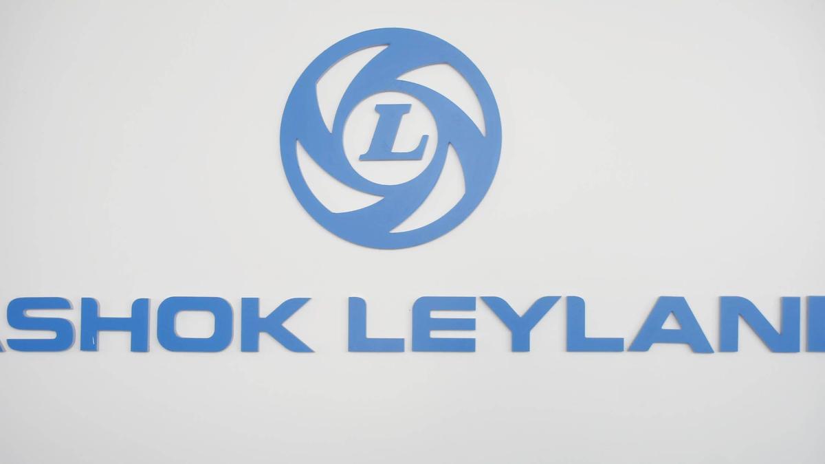 Ashok Layland Q4 PAT rises 14% to ₹1,291 crore