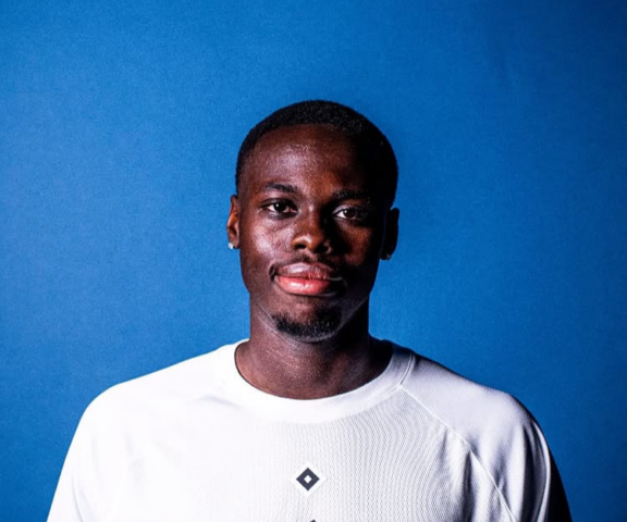 Ghana-eligible midfielder Kofi Amoako joins Hamburg from Dynamo Dresden