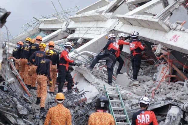 Hopes rise after radar detects movements under Angeles collapse site