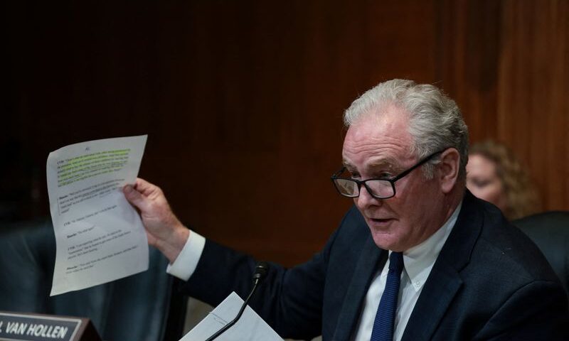 Possible deal on Iran divides US lawmakers largely along party lines