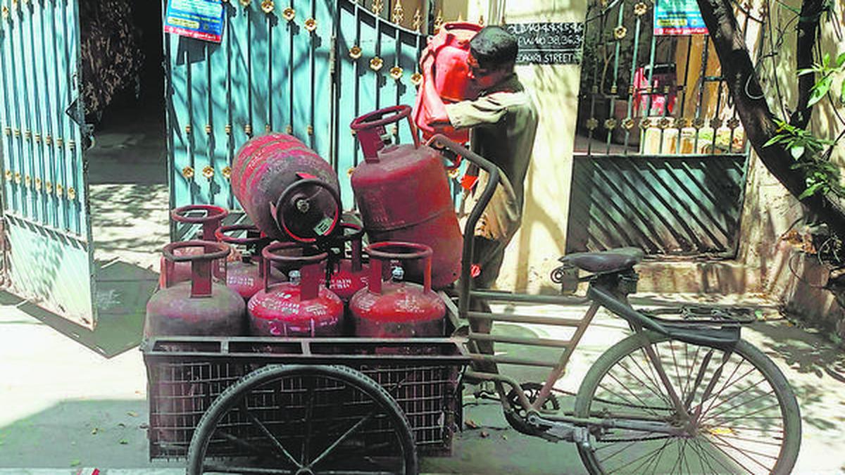 PNG-migrated consumers can opt for transfer vouchers to restore LPG connection in future