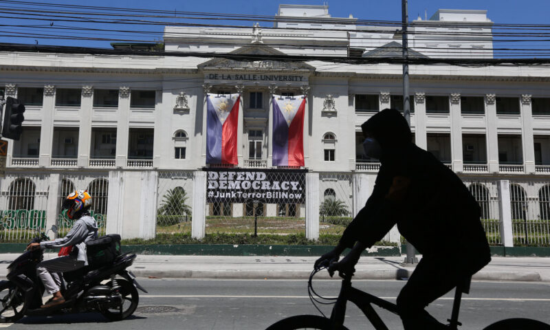 De La Salle leaders tell senators: Serve people, not power