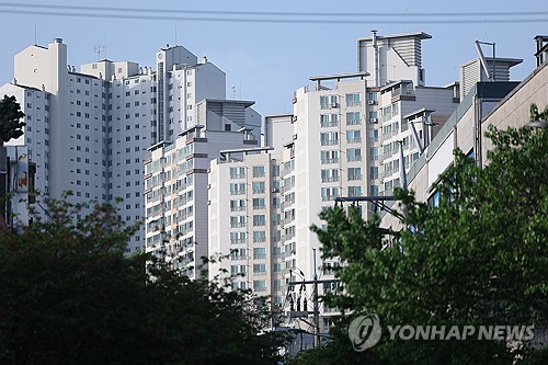 Population mobility up 6 pct in April on property market boom
