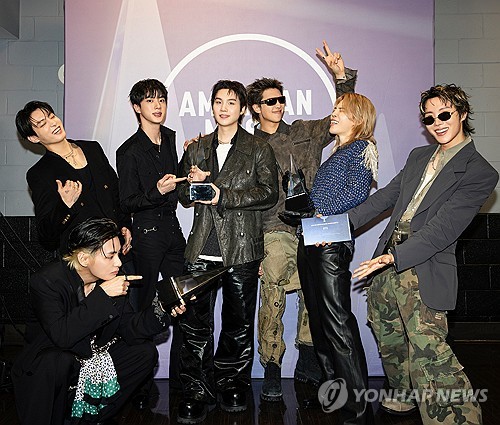 Gov’t vows to tackle tourist overcharging ahead of BTS concert in Busan