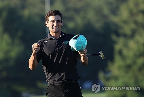 (2nd LD) Joaquin Niemann wins LIV Golf Korea in playoff
