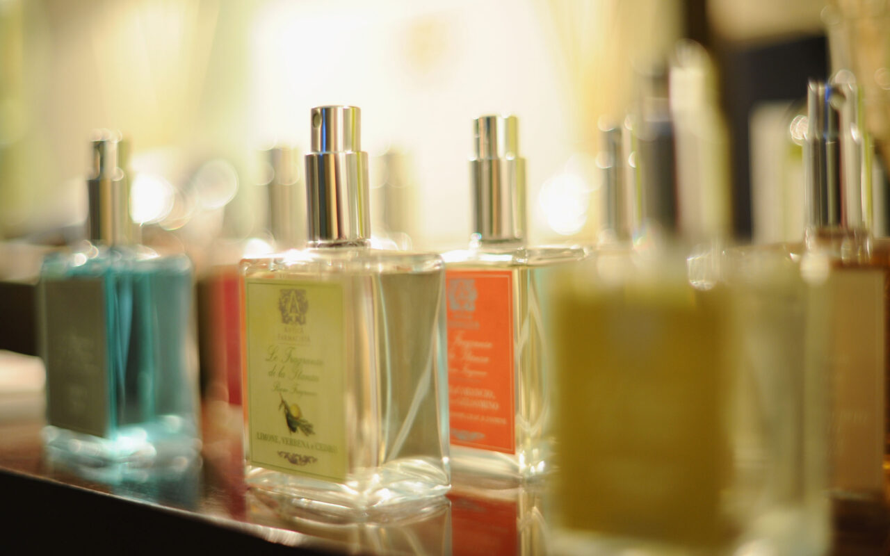 Police charge 4 people after fragrances stolen across Hamilton