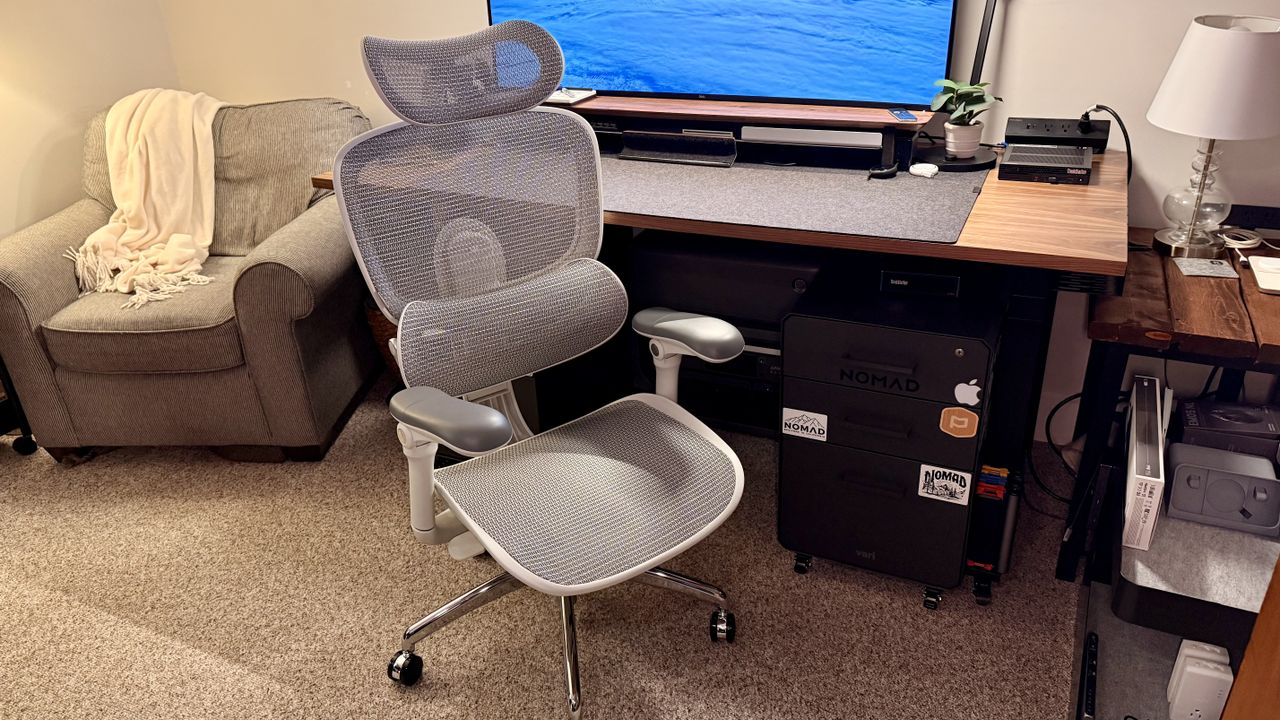Sihoo Doro C300 Pro V2 review: A robust ergonomic office chair with more features than you probably know what to do with