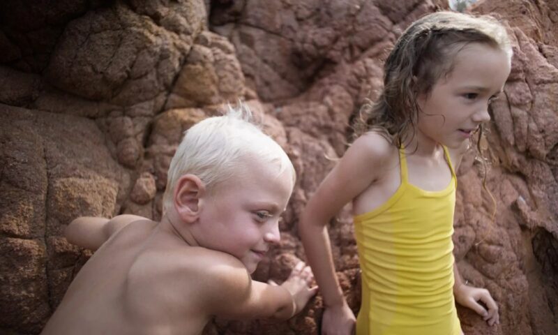 ‘Red Rocks’ Review: Weirdo, Cliff-Jumping Kiddies Are the Focus of Bruno Dumont’s Latest Experiment