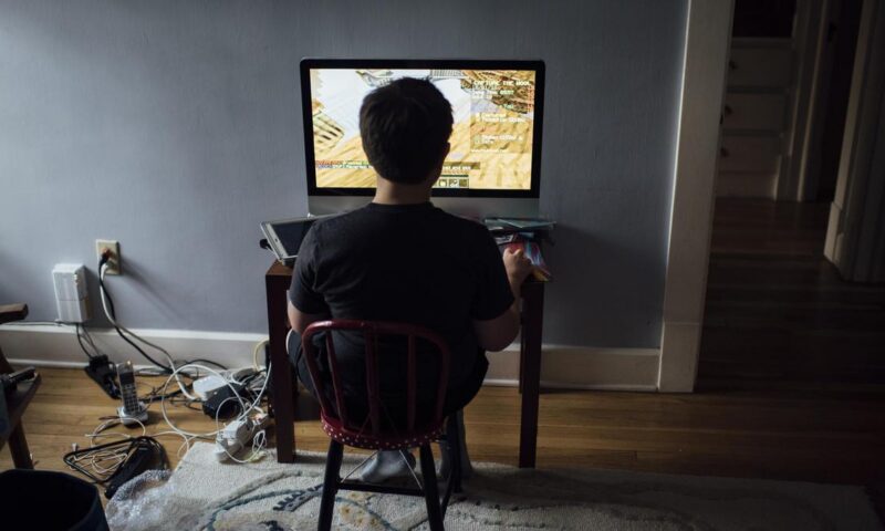Experts clarify the link between screen time and autism