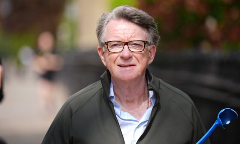 ‘Embarrassing’ texts to reveal ministers ‘sucked up’ to Mandelson