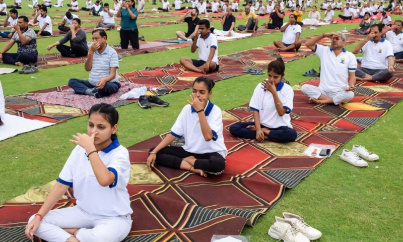 Slow breathing can calm the mind without any need for mindfulness
