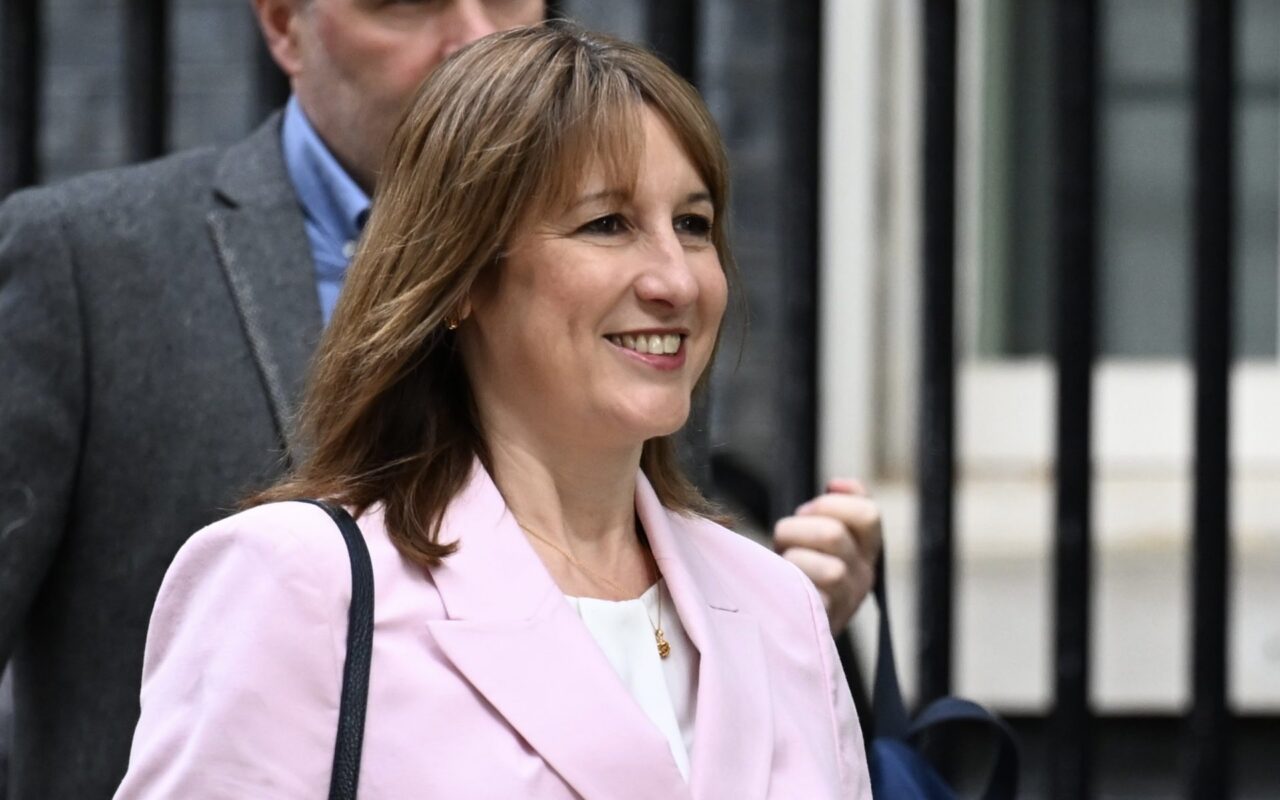 How savers could soon pay tax on cash held in investment ISAs