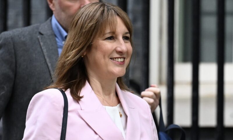 How savers could soon pay tax on cash held in investment ISAs