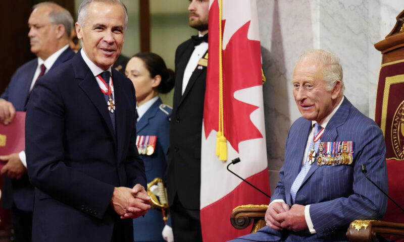 Cost of bringing a King to read a throne speech likely close to $900,000