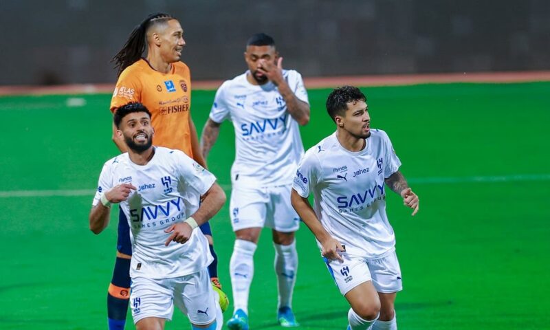 الهلال.. وصيف جديد ينهي الدوري دون خسارة