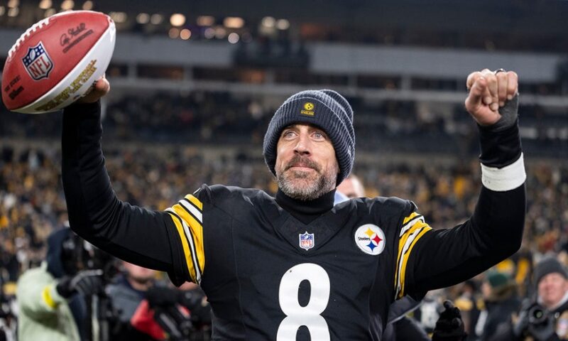 Steelers legend Jerome Bettis says there’s ‘excitement in the air’ as Aaron Rodgers returns for final season